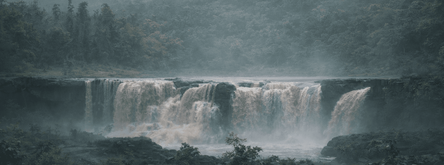 Dang Gira Waterfall Scenery
